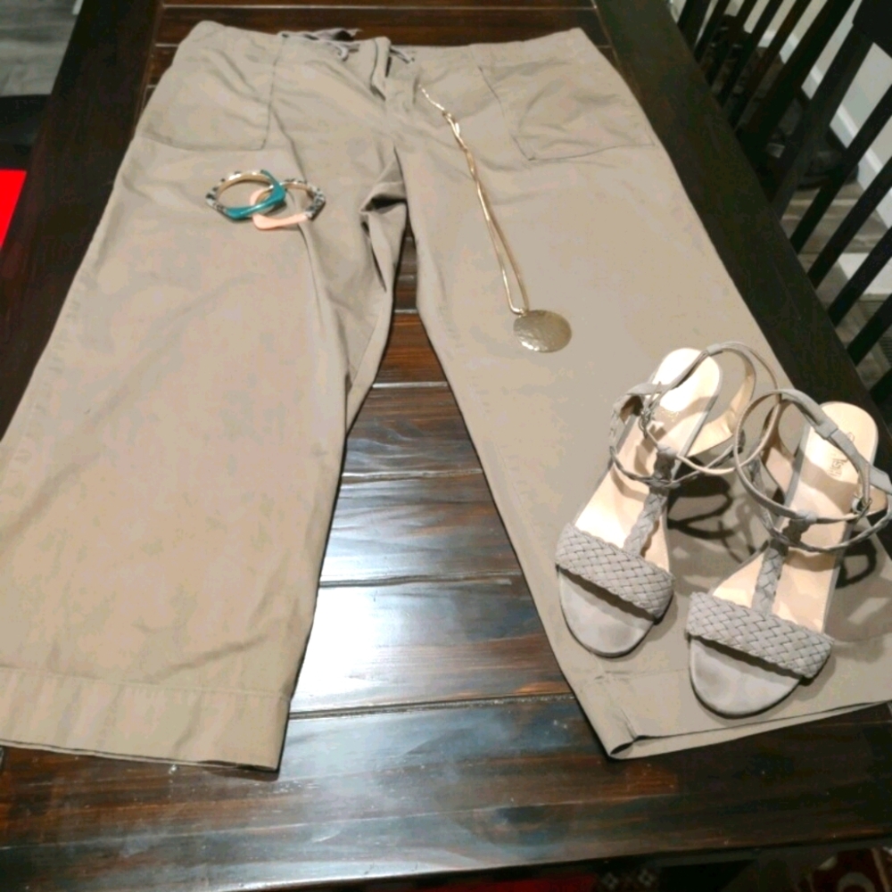 Taupe cargo pant
